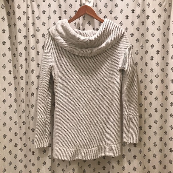 light grey cowl neck sweater - Picture 3 of 3